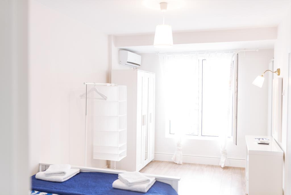 River View - Old City Apartment Bukarest Exterior foto