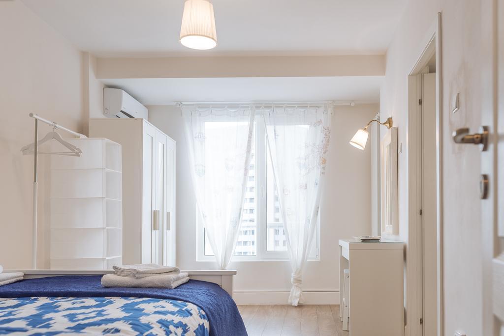 River View - Old City Apartment Bukarest Exterior foto